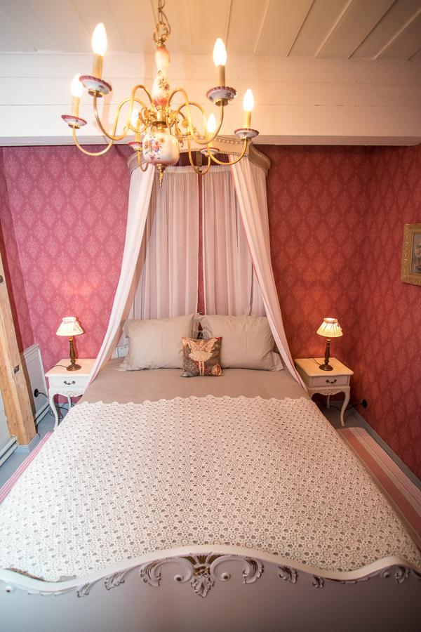 Langin Kauppahuone Hotel Raahe Bagian luar foto