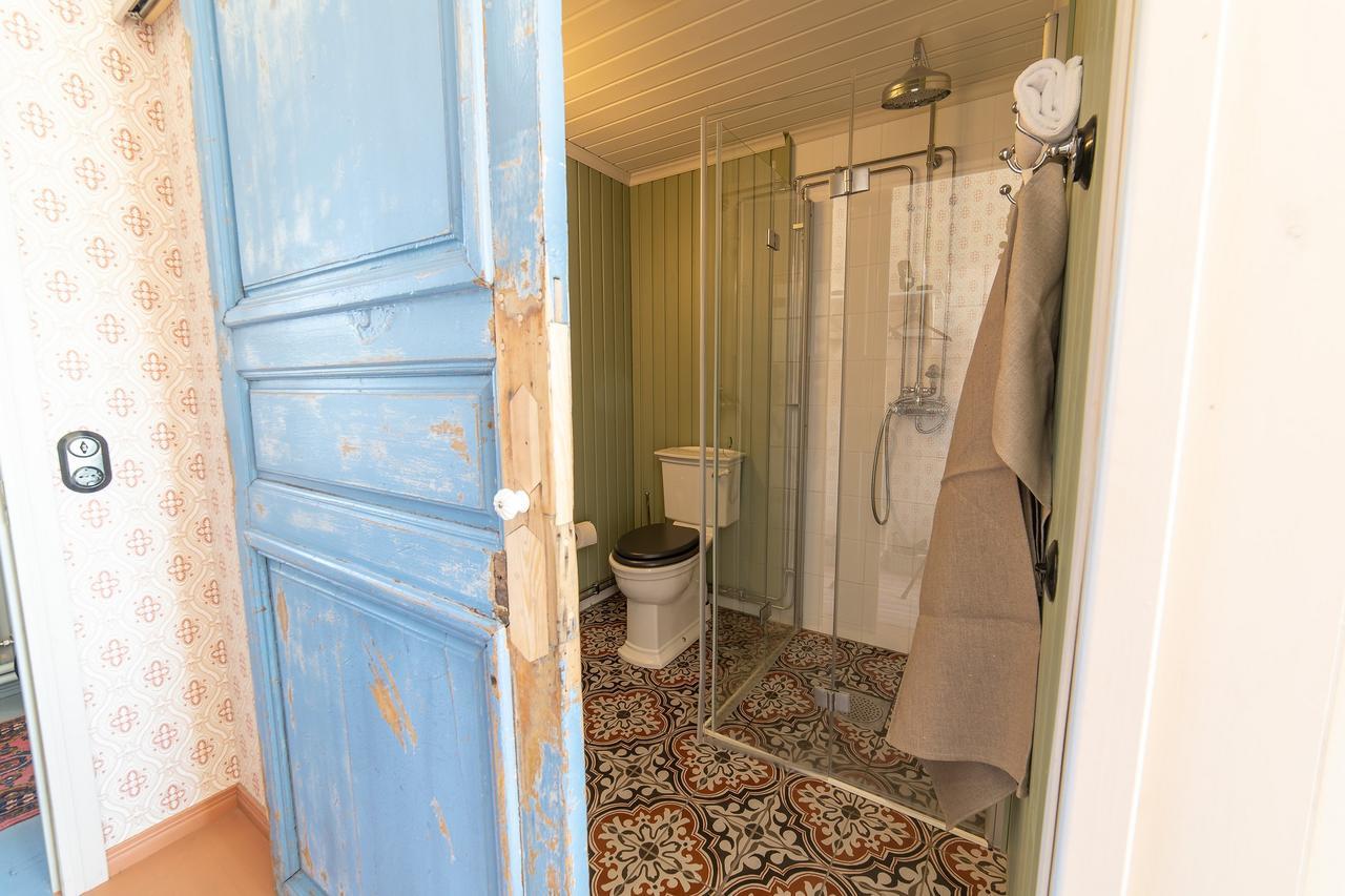 Langin Kauppahuone Hotel Raahe Bagian luar foto