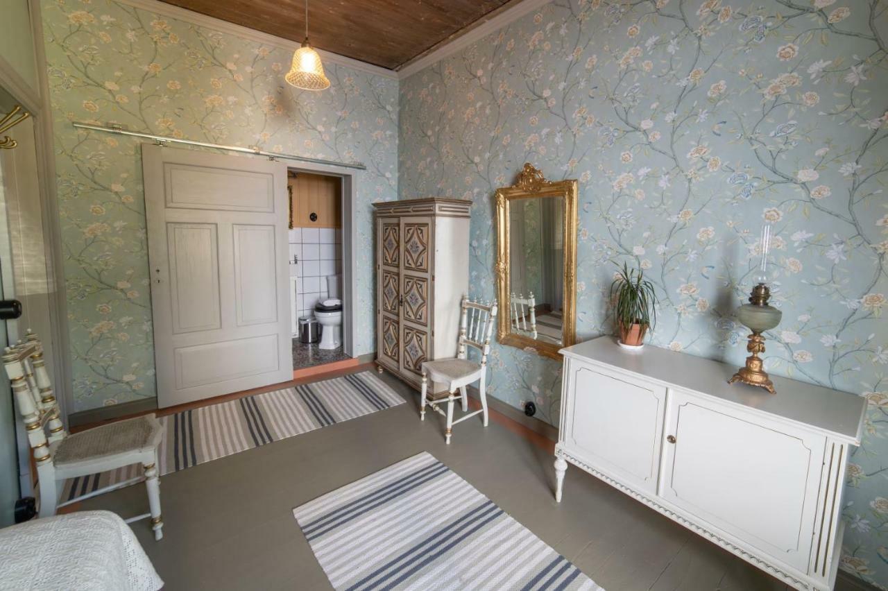 Langin Kauppahuone Hotel Raahe Bagian luar foto